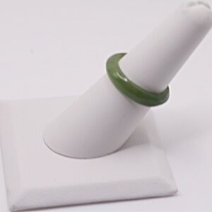 Vintage green Jade band ring New Old Stock 7